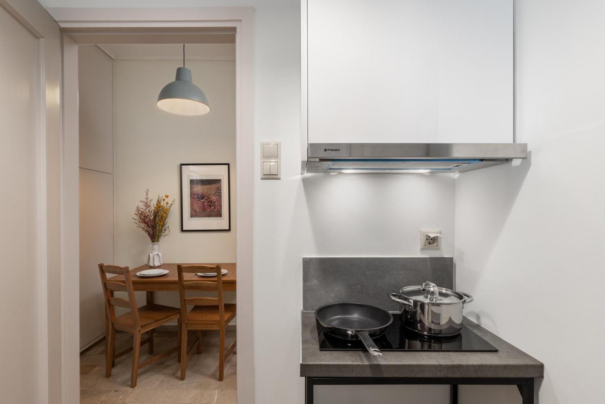Homely Apt In Neapoli, Exarcheia Athens Ngoại thất bức ảnh